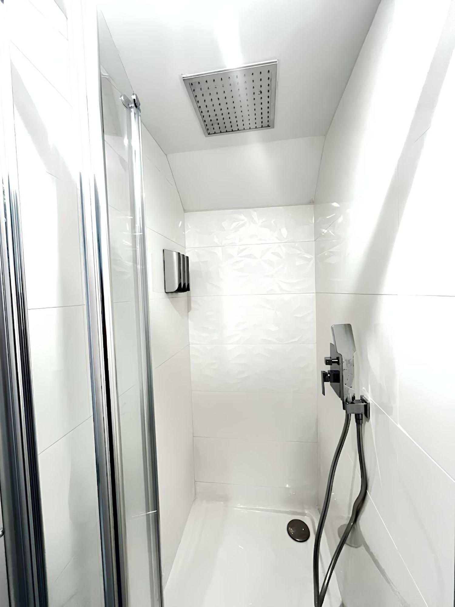 Tinyhouse Experience In Beaujolais Daire Villefranche-sur-Saône Dış mekan fotoğraf